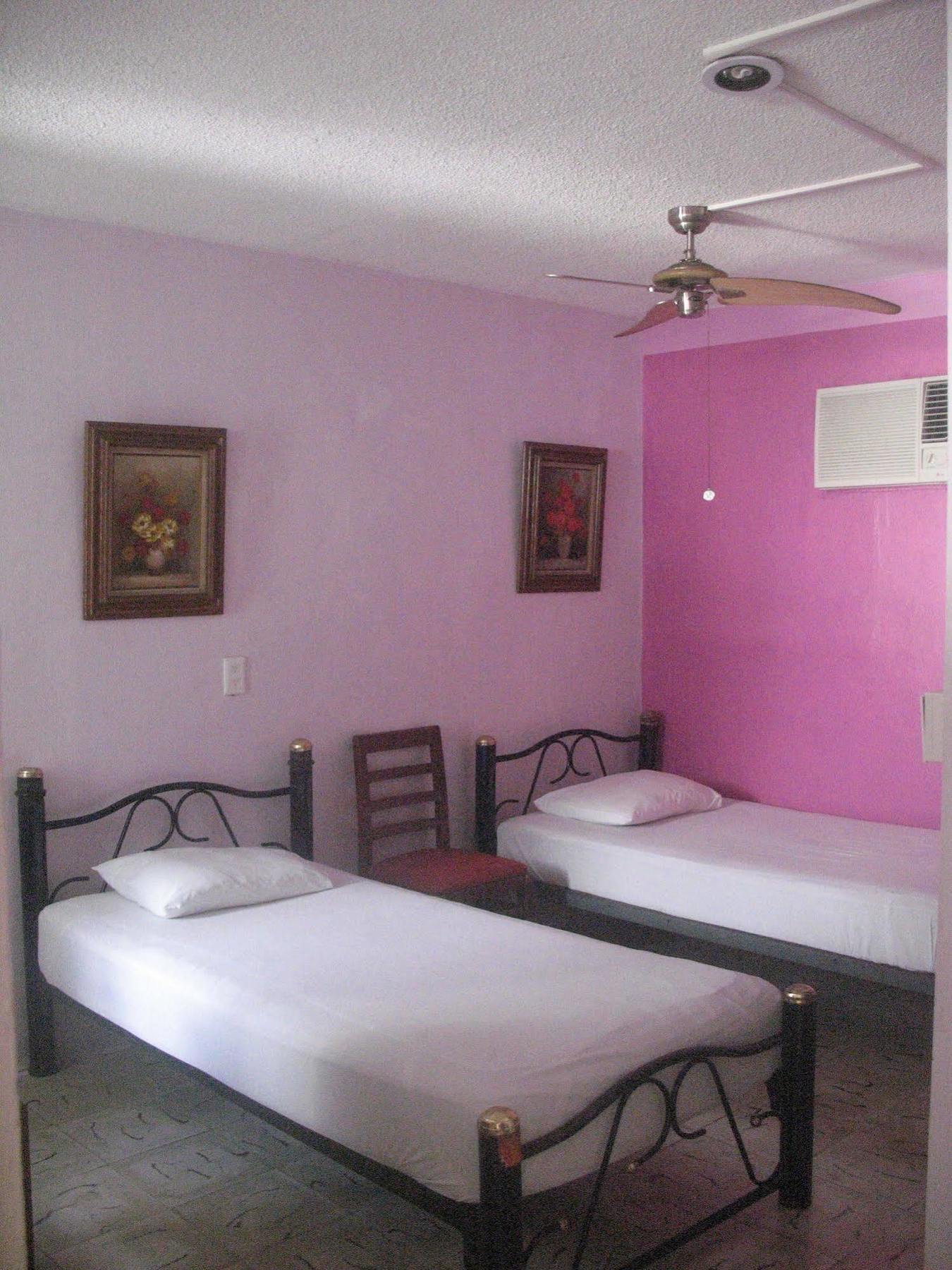Hostel Mundo Maya Cancún Exterior foto